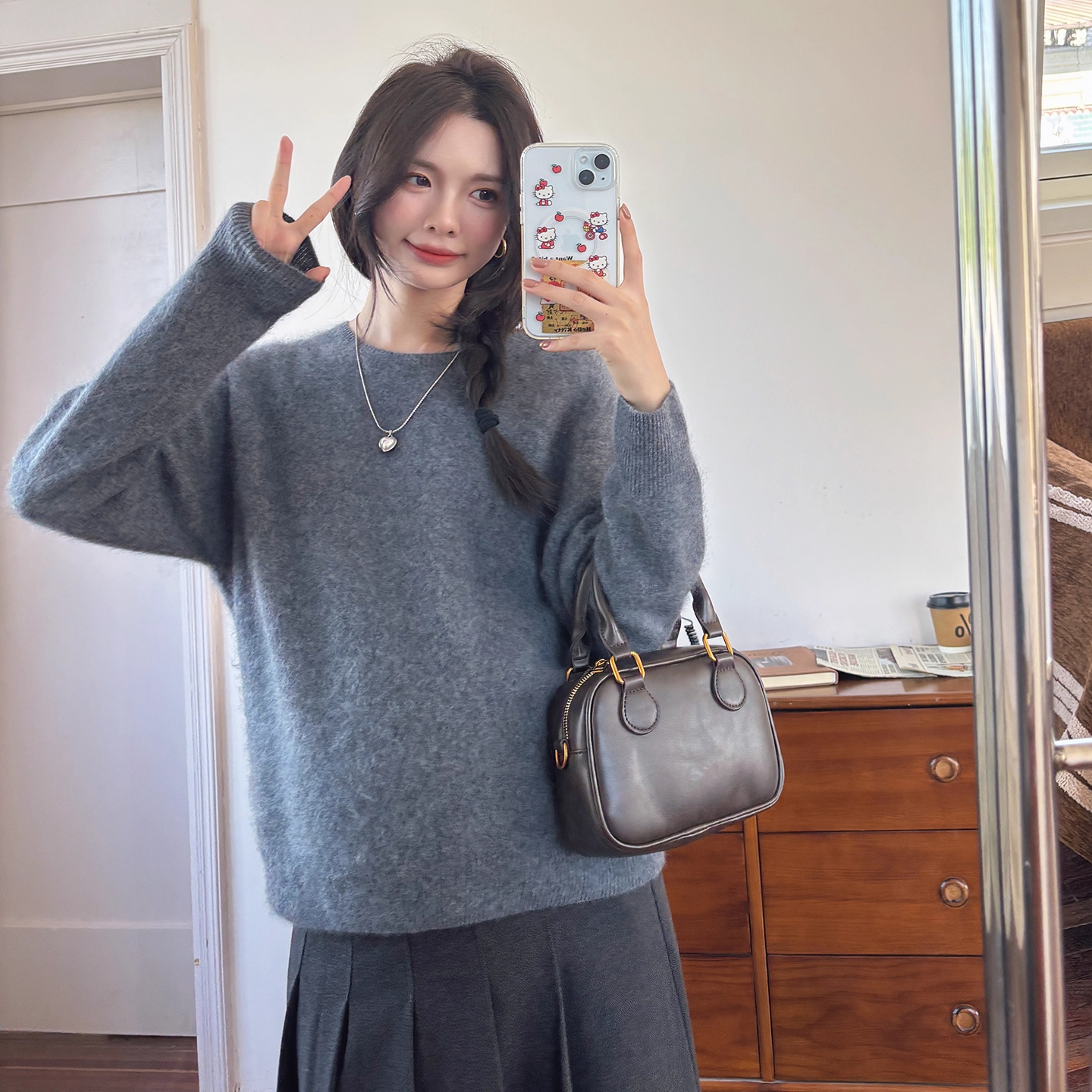 娜拉自制孕妇绵羊毛衫2025新款毛衣秋冬季宽松大码内搭针织打底衫