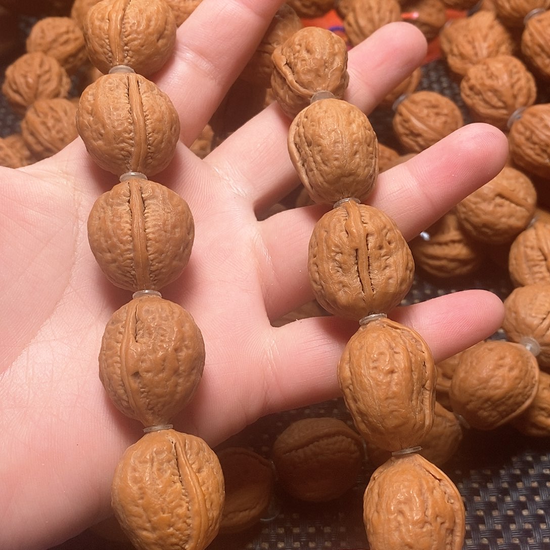 文玩核桃手串绣花鞋手持