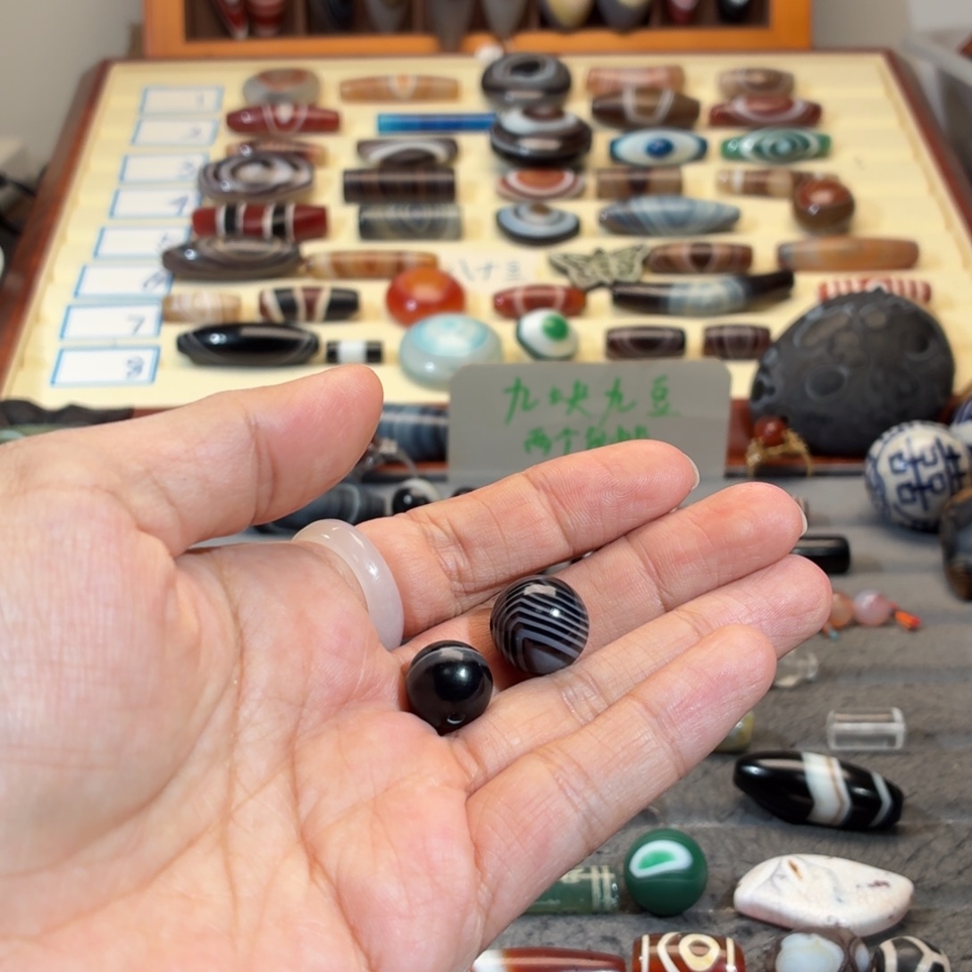 左***叶玛瑙/玉髓合金颈饰