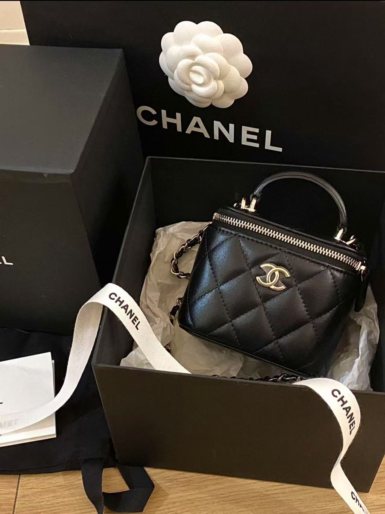 95新 Chanel/香奈儿 黑金手柄盒子包 10cm  16429057