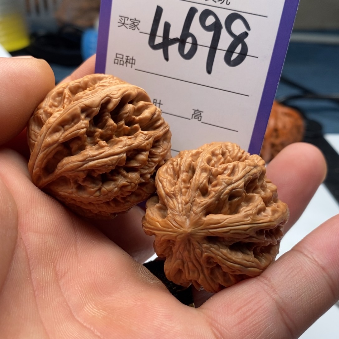 文玩核桃吊坠4698