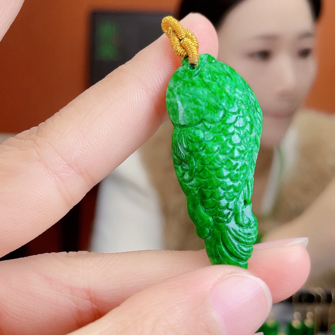 翡翠未镶嵌耳饰饰品