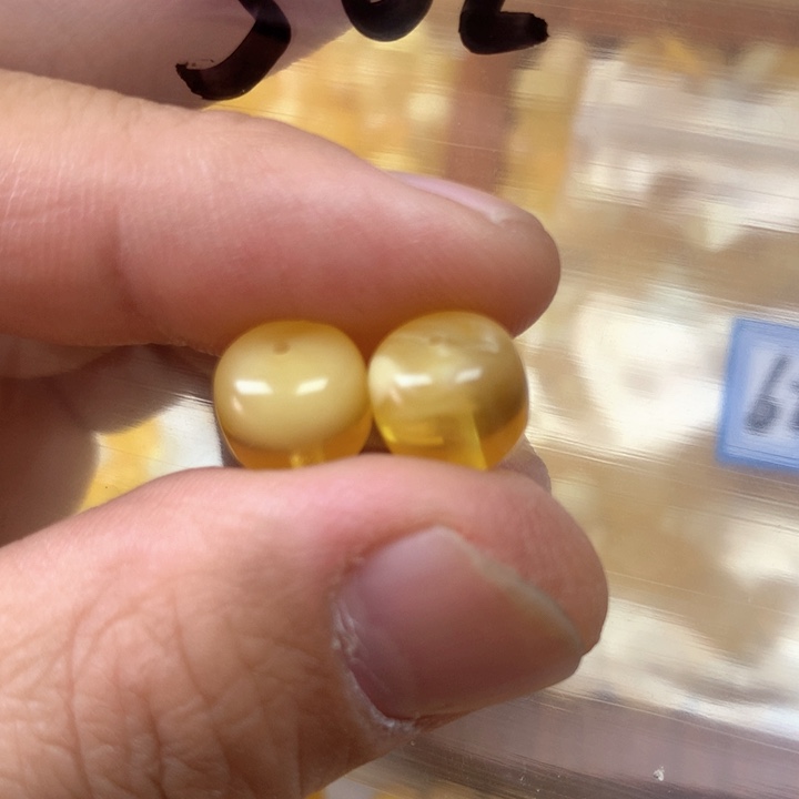 裸石琥珀未镶嵌丰****家9.7