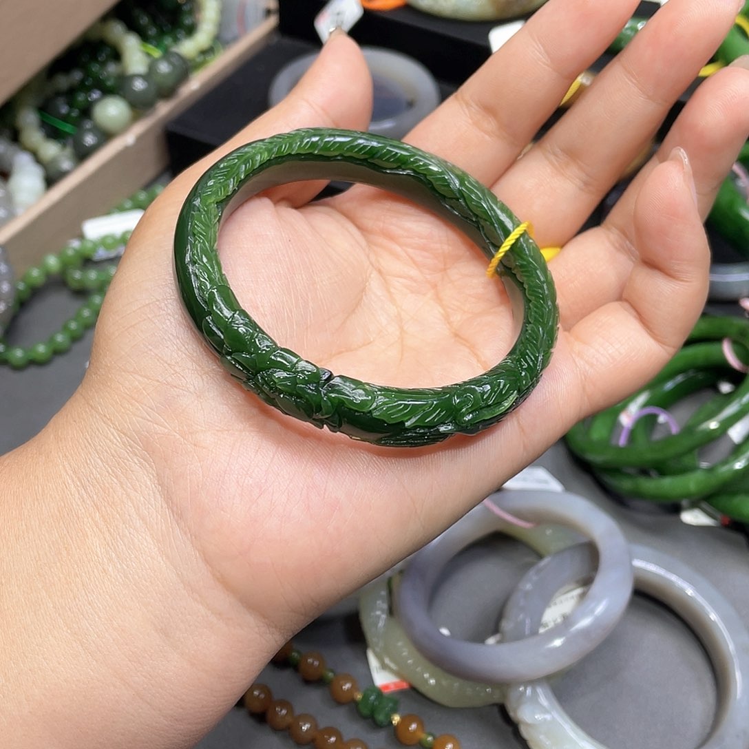 和田玉手镯61圈口105未镶嵌