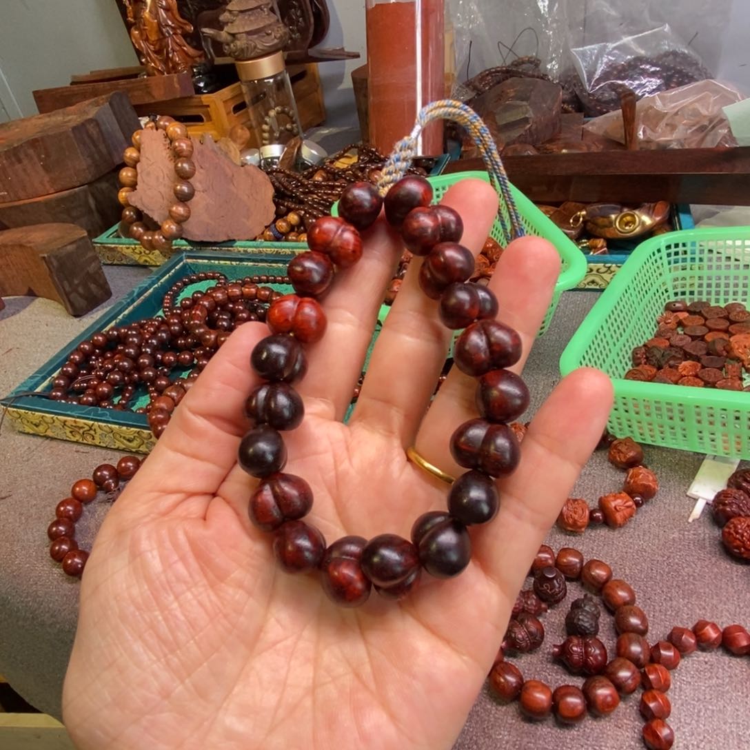 檀香紫檀（小叶紫檀）韦****话