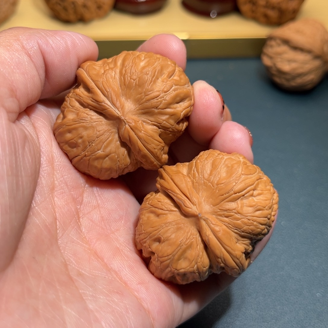 文玩核桃把件元宝41