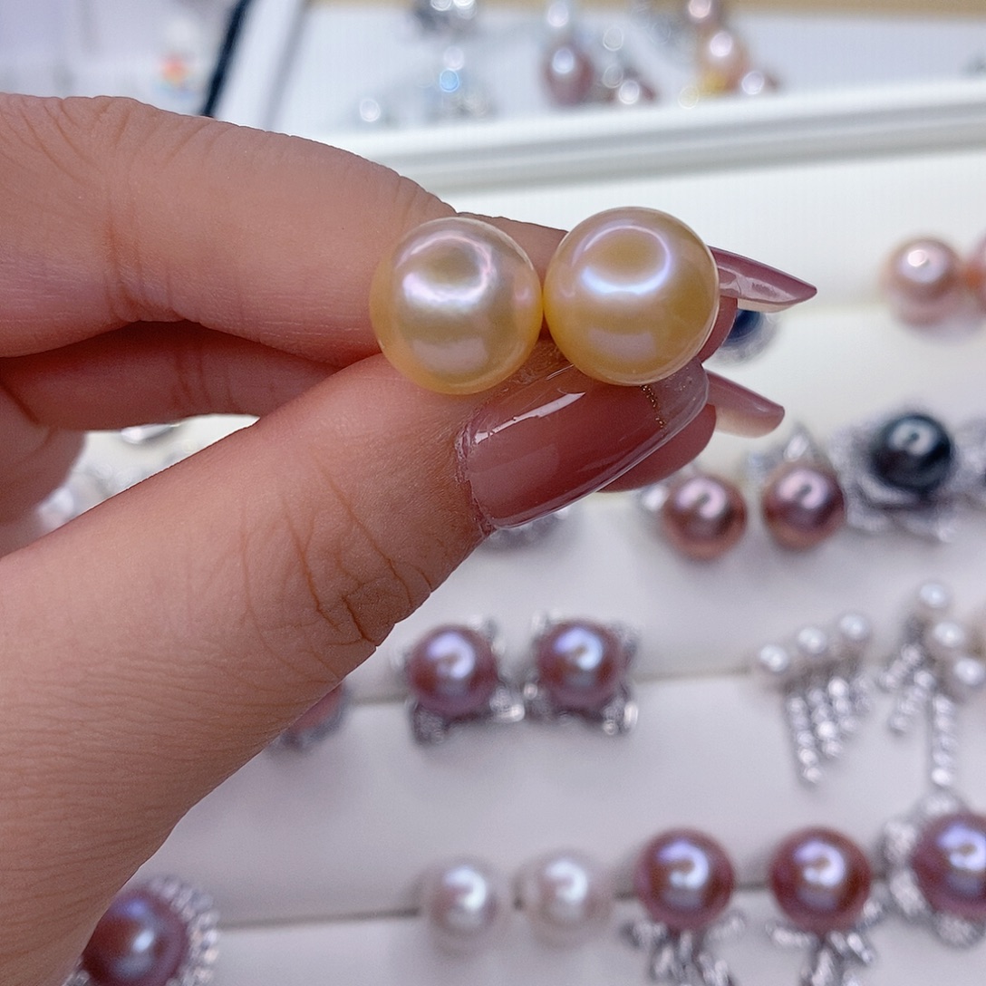 银S925镶嵌耳饰淡水珍珠