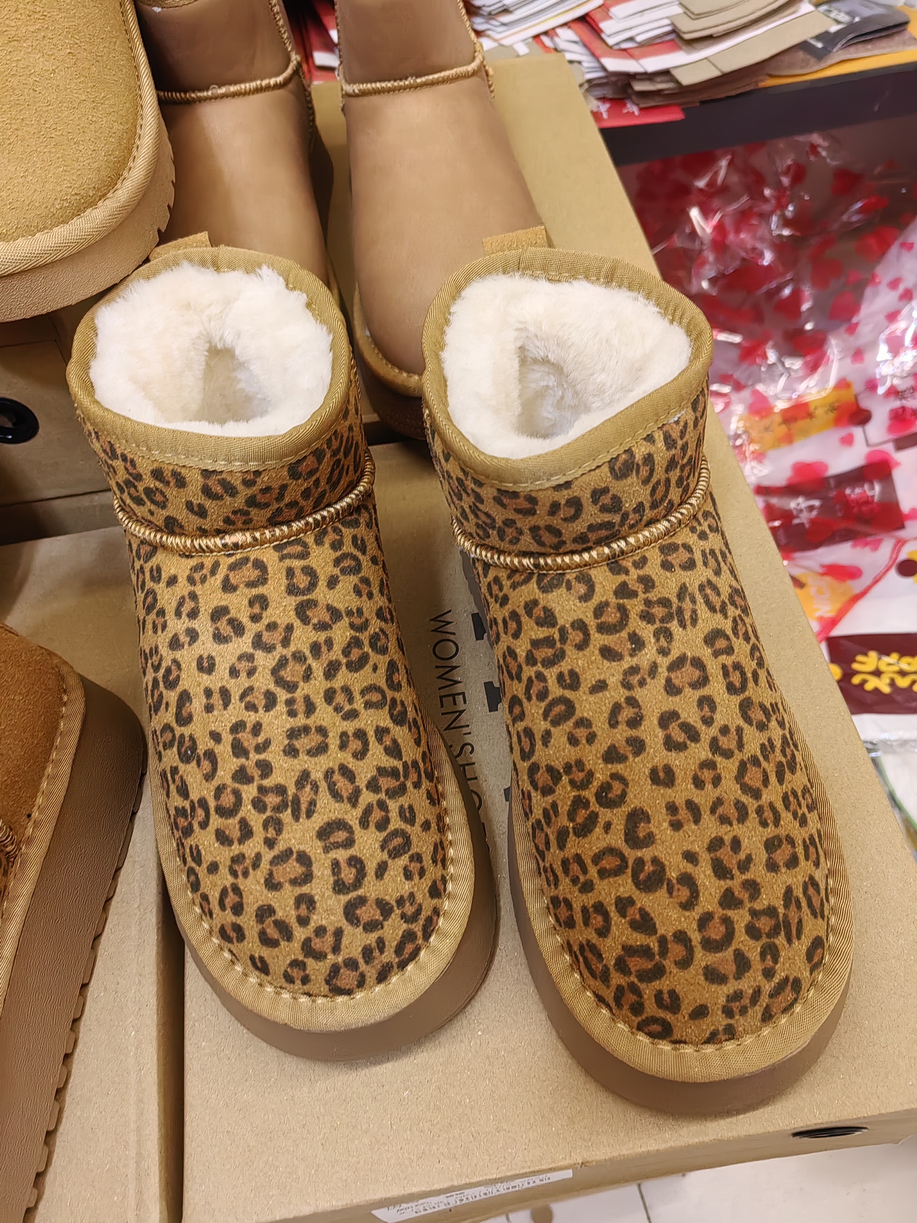 豹纹雪地靴女冬季短筒厚底加绒加厚保暖防滑百搭面包棉鞋