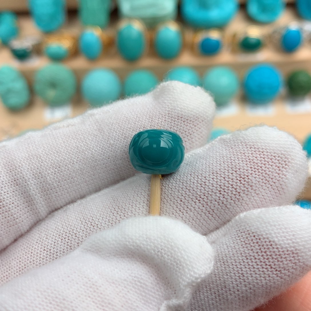 绿松石配饰未镶嵌10.5-8.4mm