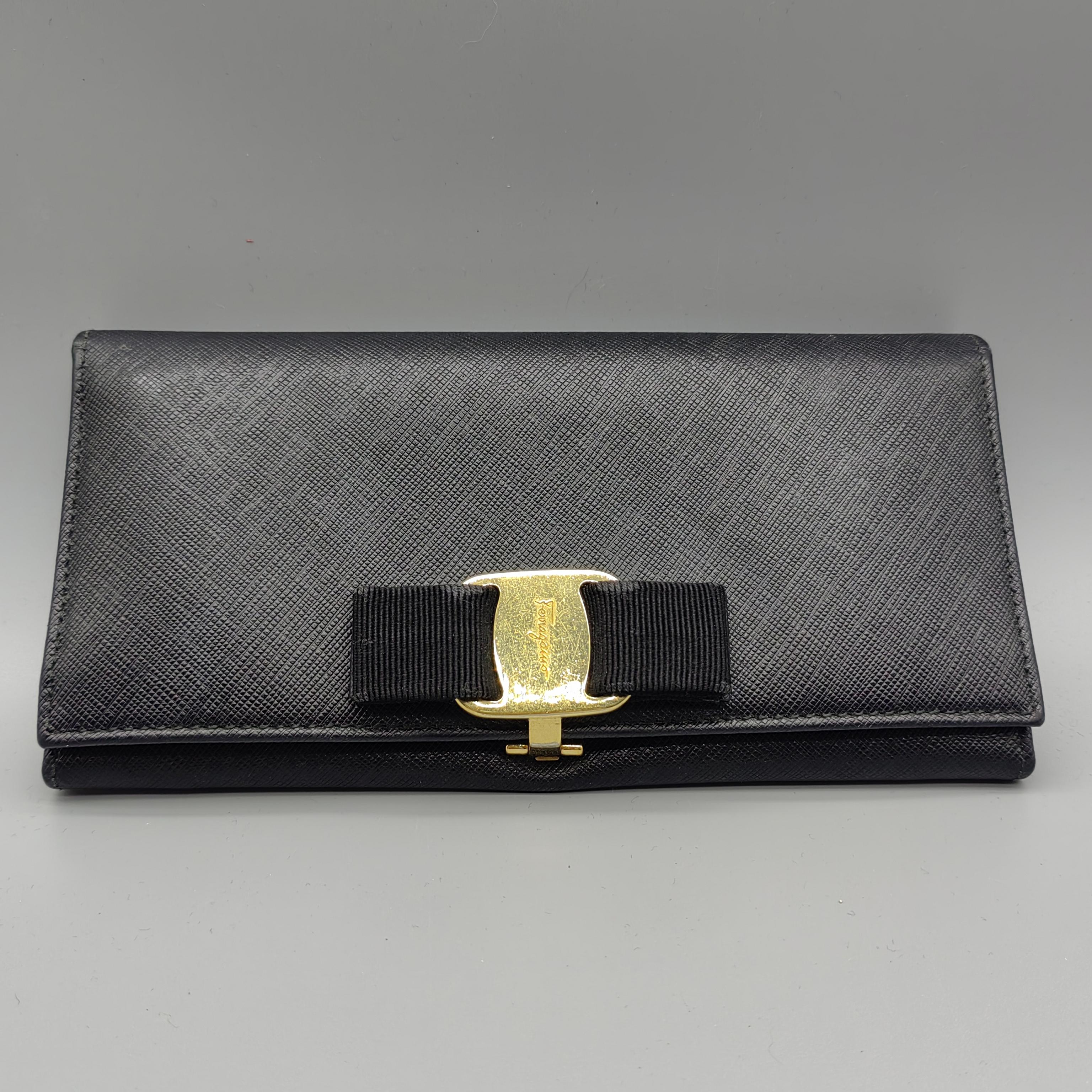 95新 FERRAGAMO/菲拉格慕  黑色钱包 1630 2962