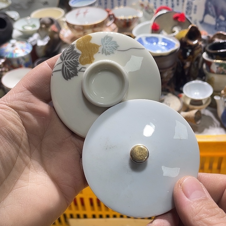 瓷片！我是一个快递的人