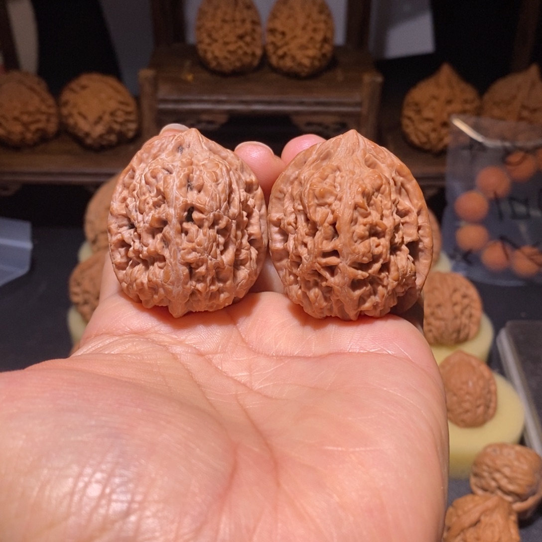 文玩核桃吊坠西北将军膀38