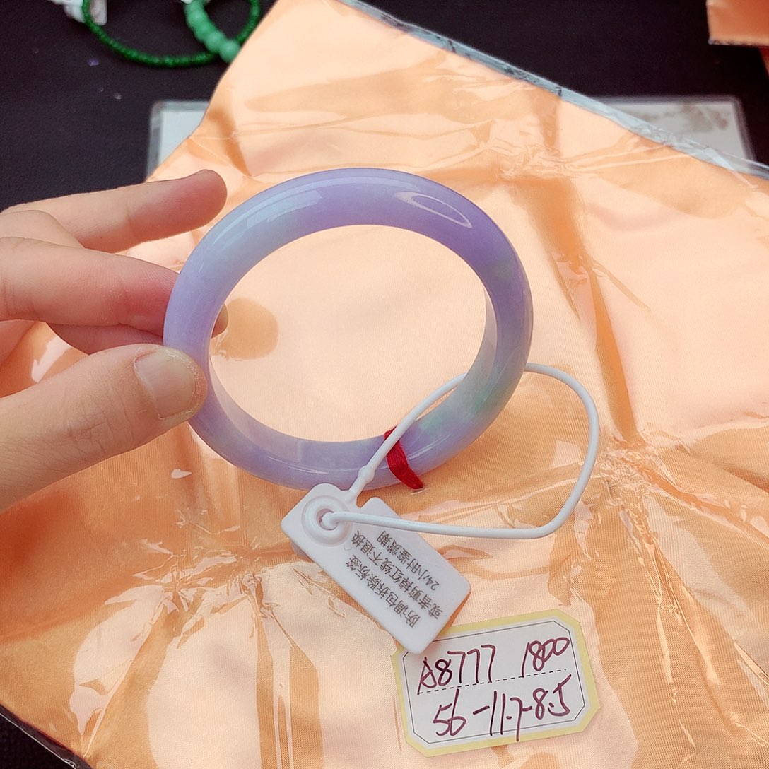 翡翠未镶嵌手镯翡翠