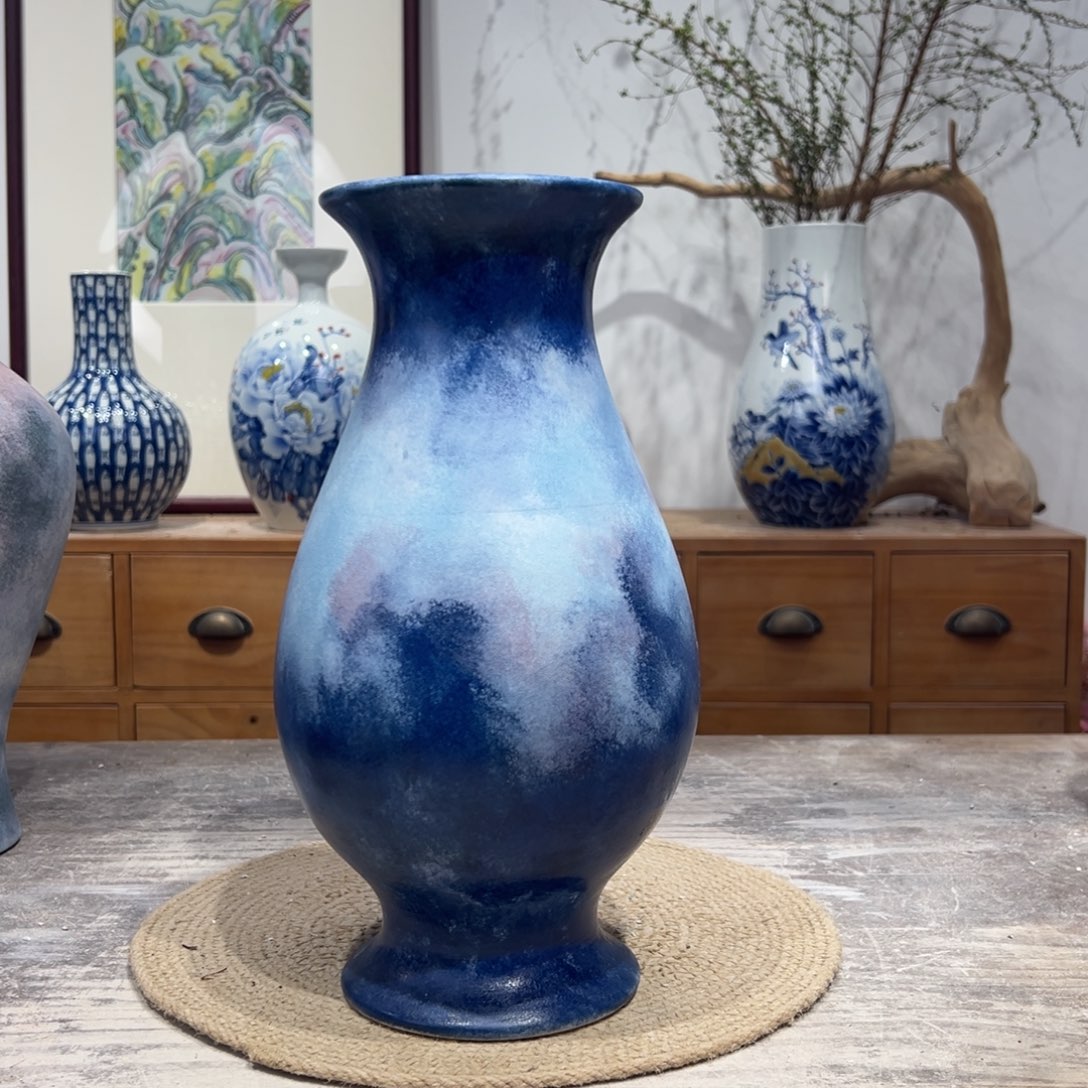 摆件陶瓷花瓶高31口7