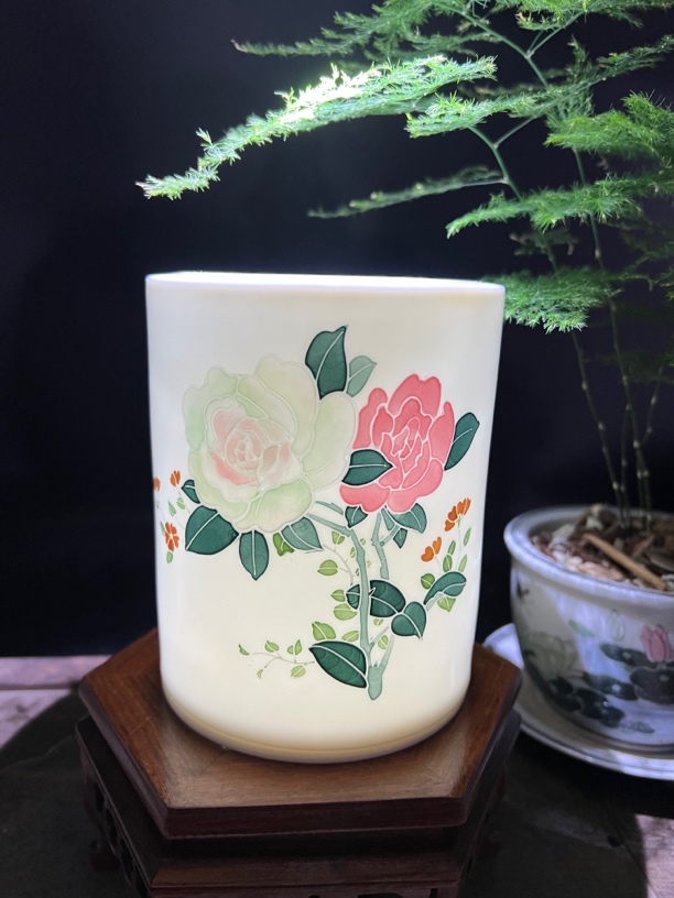 醴陵釉下五彩手绘月季花笔筒文房器具高温家用好瓷