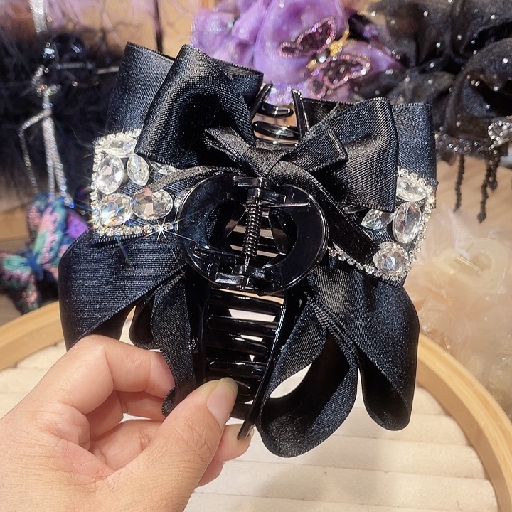 布艺铁合金大领结在逃公主抓甲