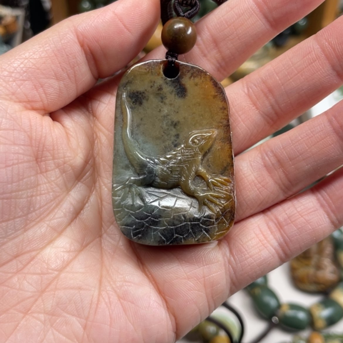 【闪购商品】岫岩河磨玉（透闪石质玉）挂件未镶嵌