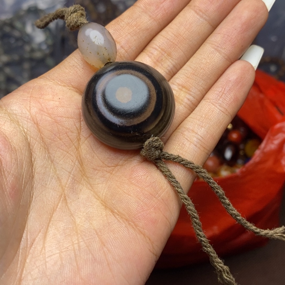 未镶嵌颈饰玛瑙/玉髓