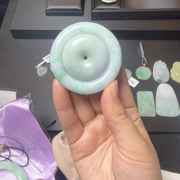 翡翠未镶嵌颈饰纯天然支持复检