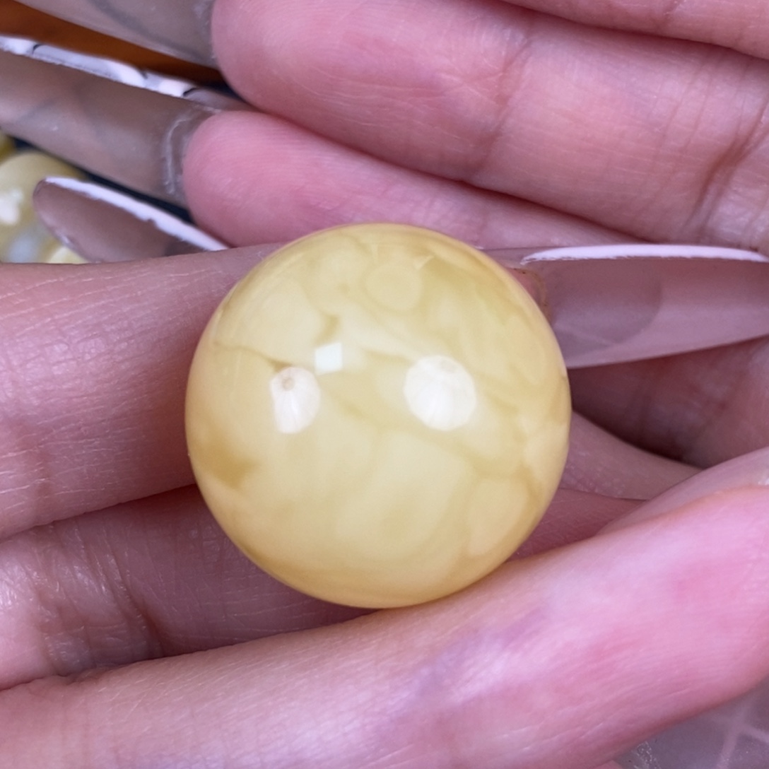 琥珀未镶嵌珠宝奇石241
