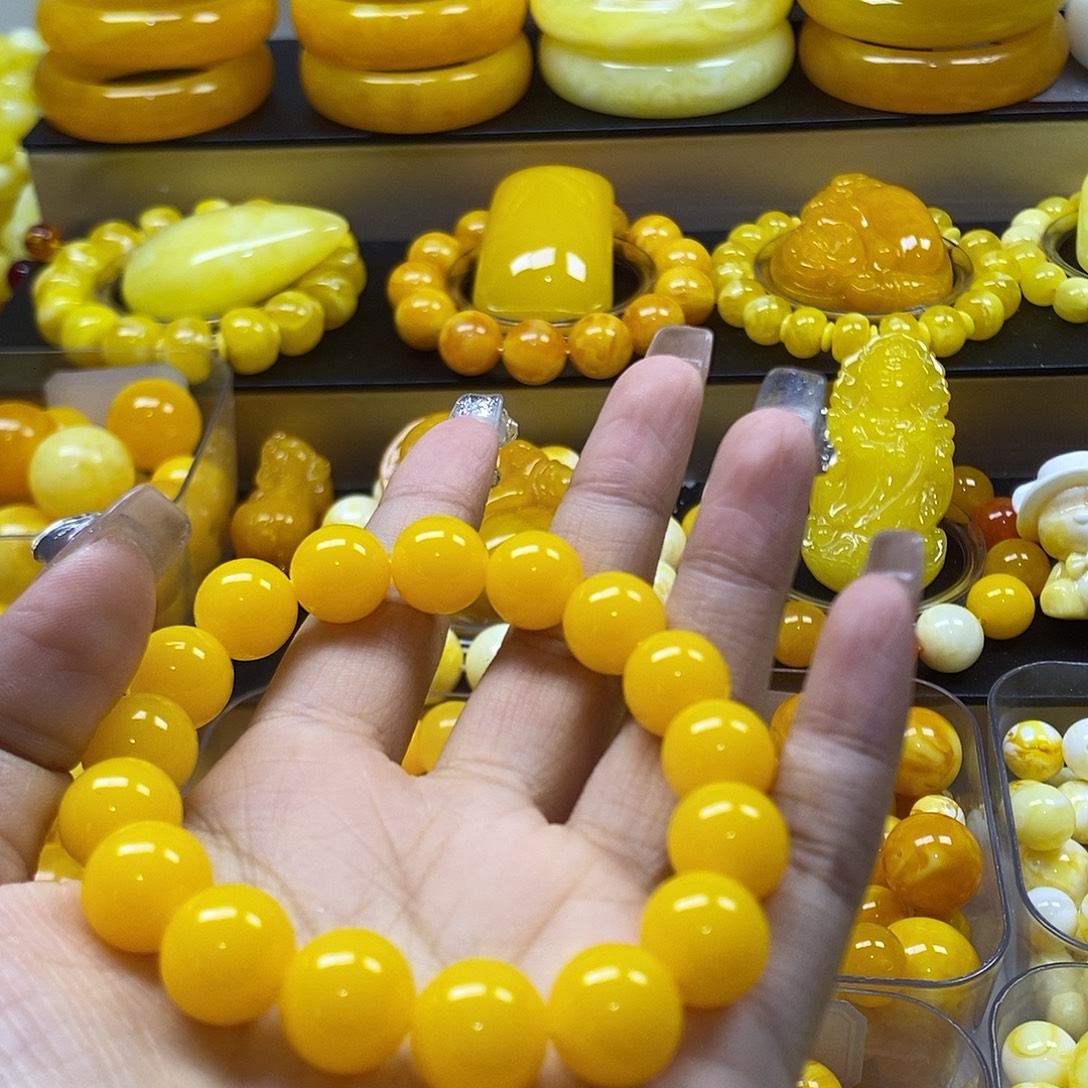 O***a精品珠子手串一条