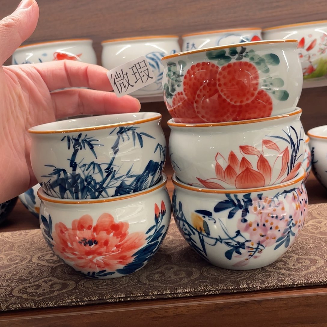 釉下手绘茶具微瑕