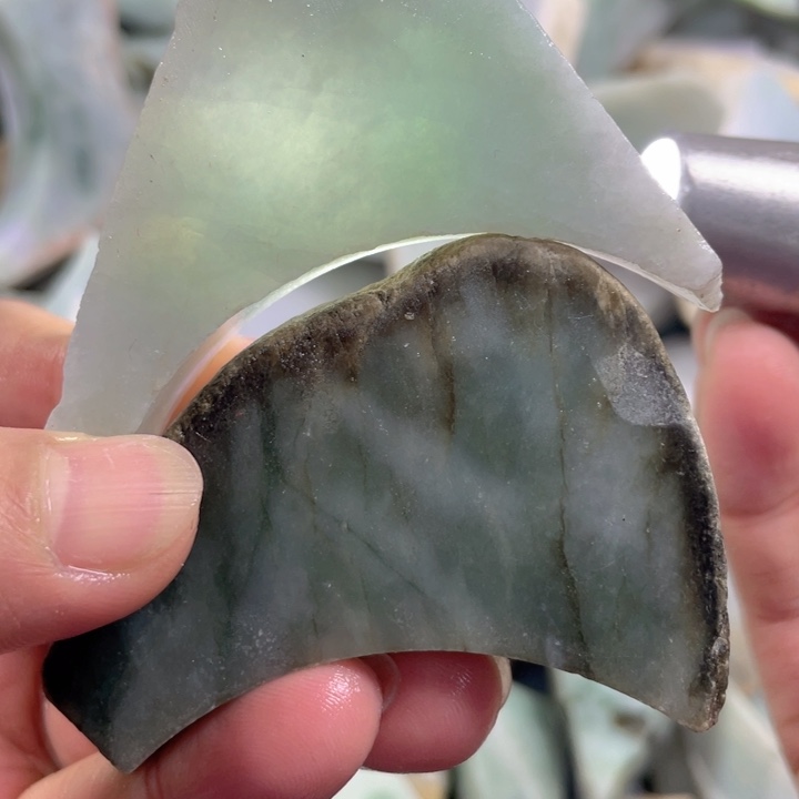 翡翠吊坠(不含链)未镶嵌天然翡翠边角料子