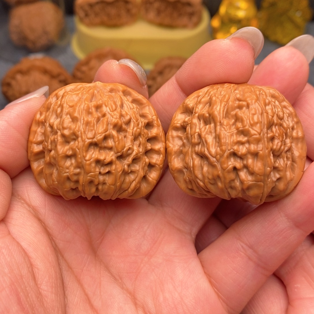 文玩核桃把件精品球白38