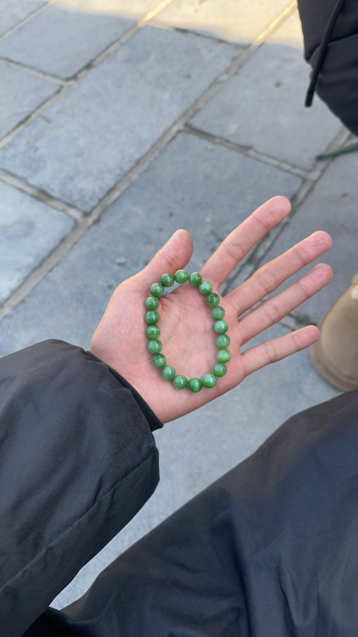 和田玉俄罗斯碧玉苹果绿