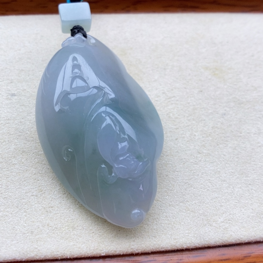 翡翠未镶嵌颈饰吊坠