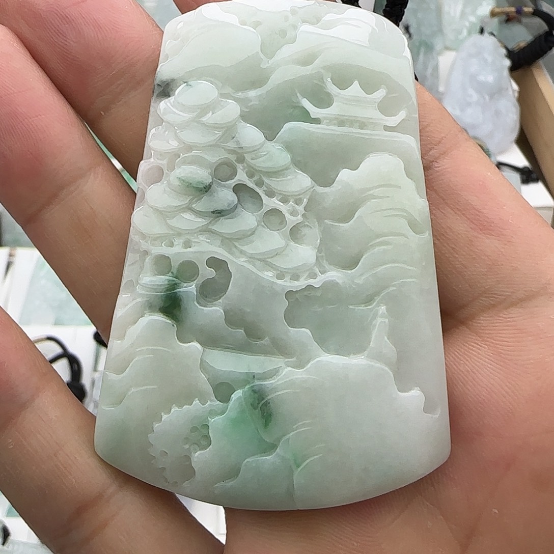 翡翠未镶嵌颈饰翡翠
