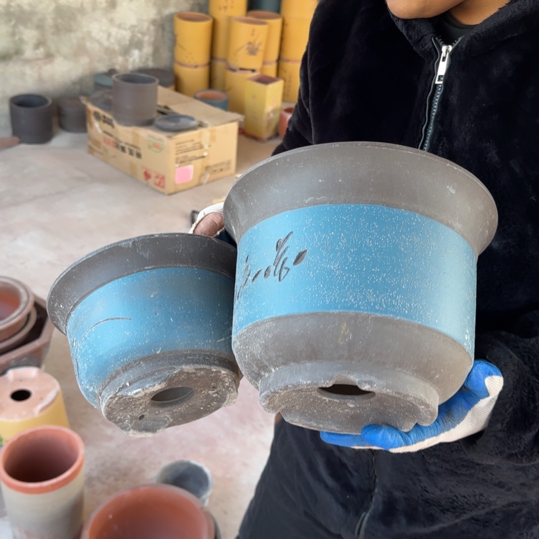 紫砂花盆瑕疵和瑕疵的