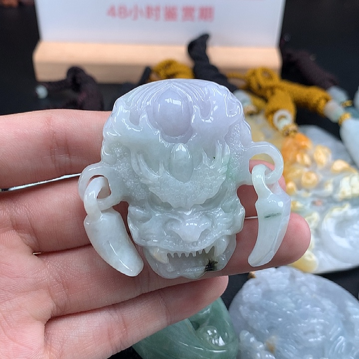 翡翠未镶嵌颈饰保真天然a货翡翠