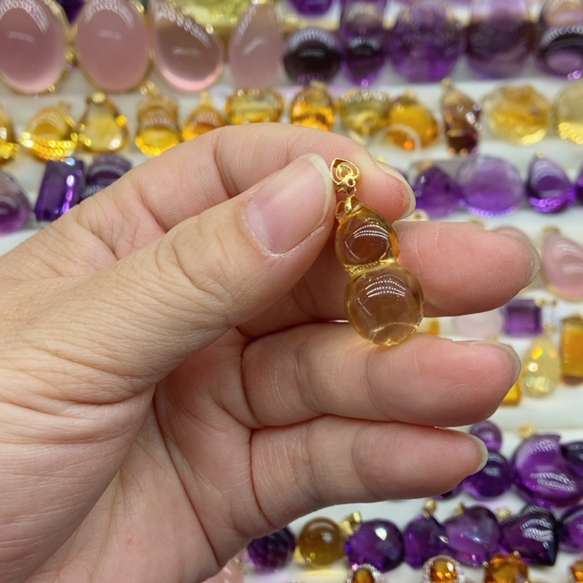 【闪购商品】水晶水晶吊坠18K金镶嵌