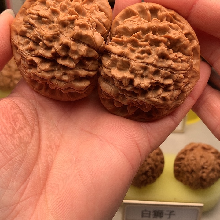 文玩核桃吊坠53尺官帽721号