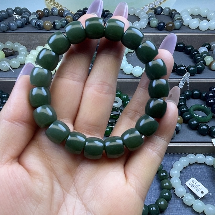 和田玉未镶嵌手链