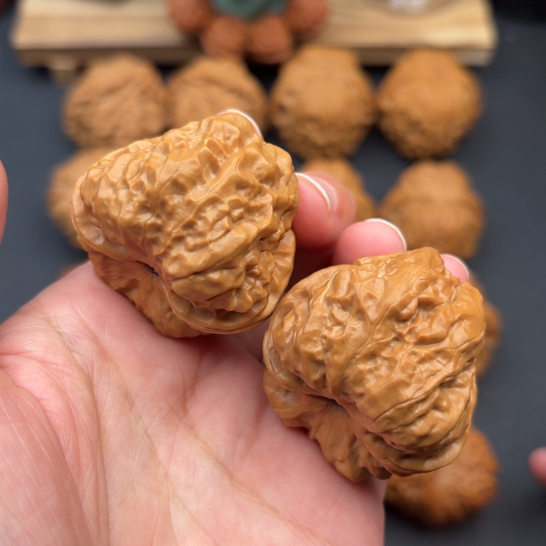 文玩核桃把件蛙边39