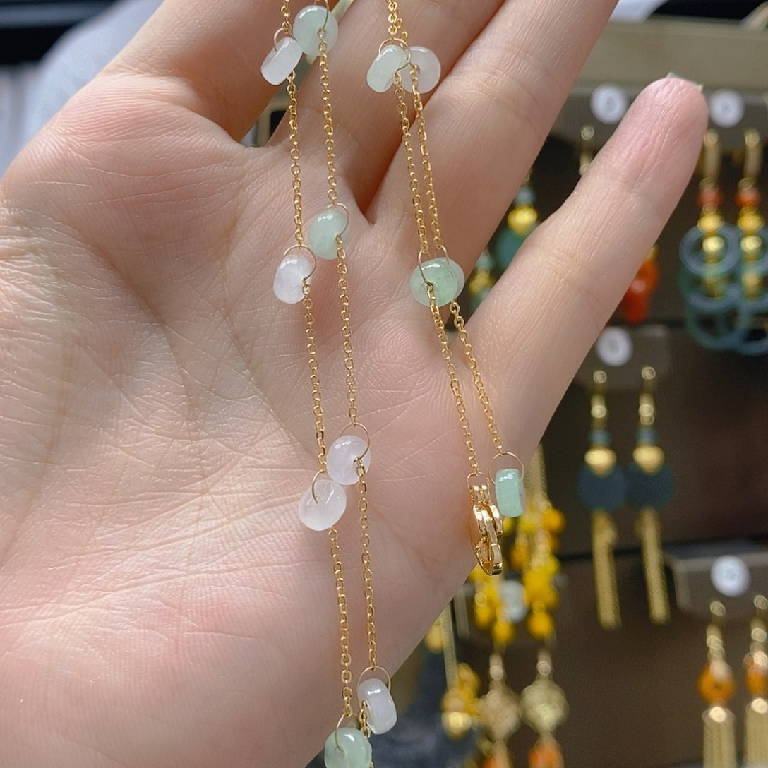 翡翠未镶嵌耳饰翡翠