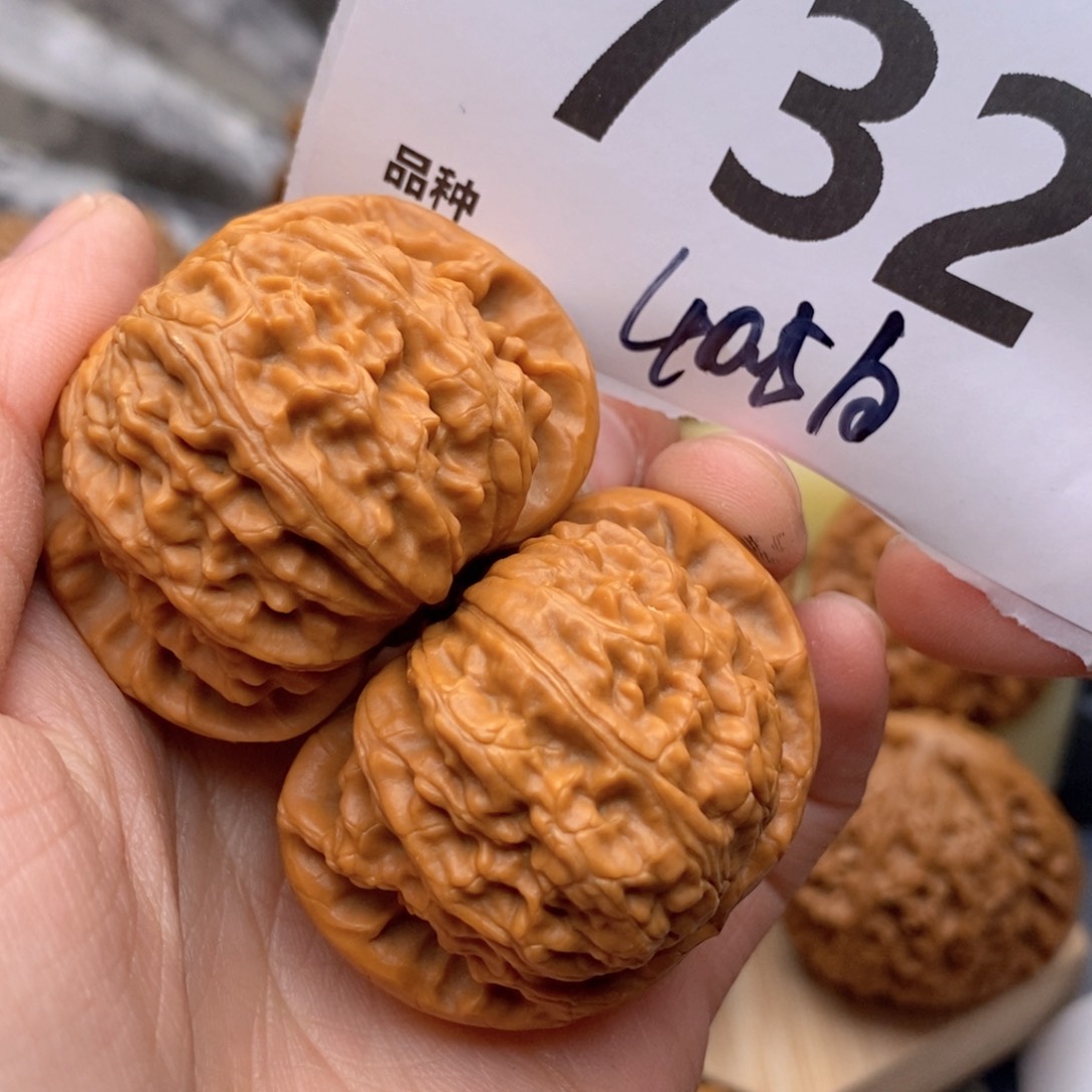 文玩核桃把件732号线g40.5白
