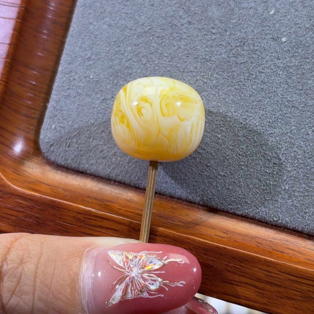 琥珀未镶嵌裸石天然