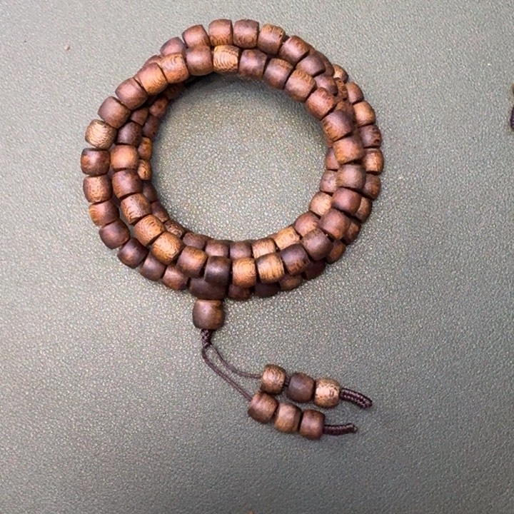 沉香手串海南白棋鼓珠老料27克