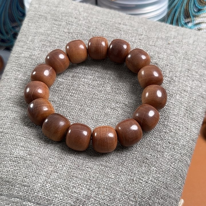 四***空檀香木151奶香，微瑕 