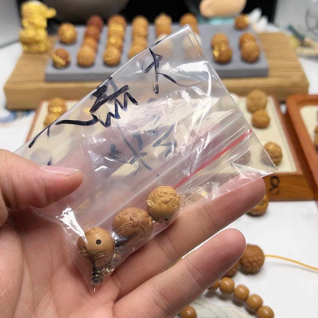 【闪购商品】猴头核桃把件壹**-猴头核桃雕刻