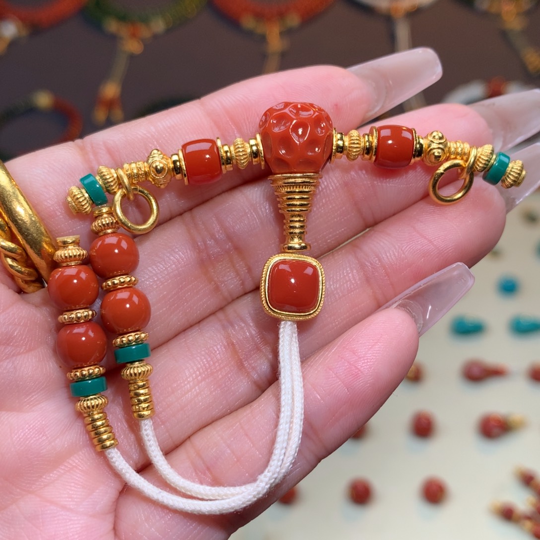 南红玛瑙未镶嵌颈饰