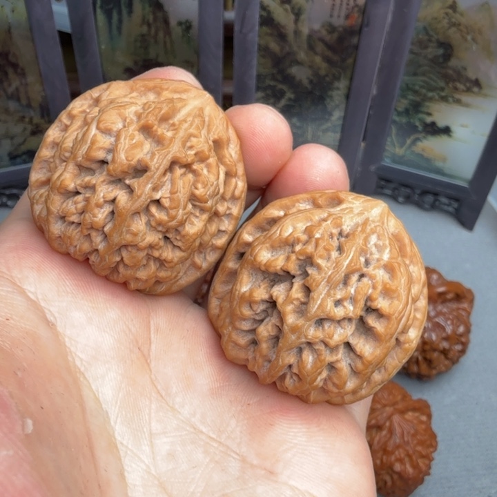 文玩核桃吊坠粗筋38