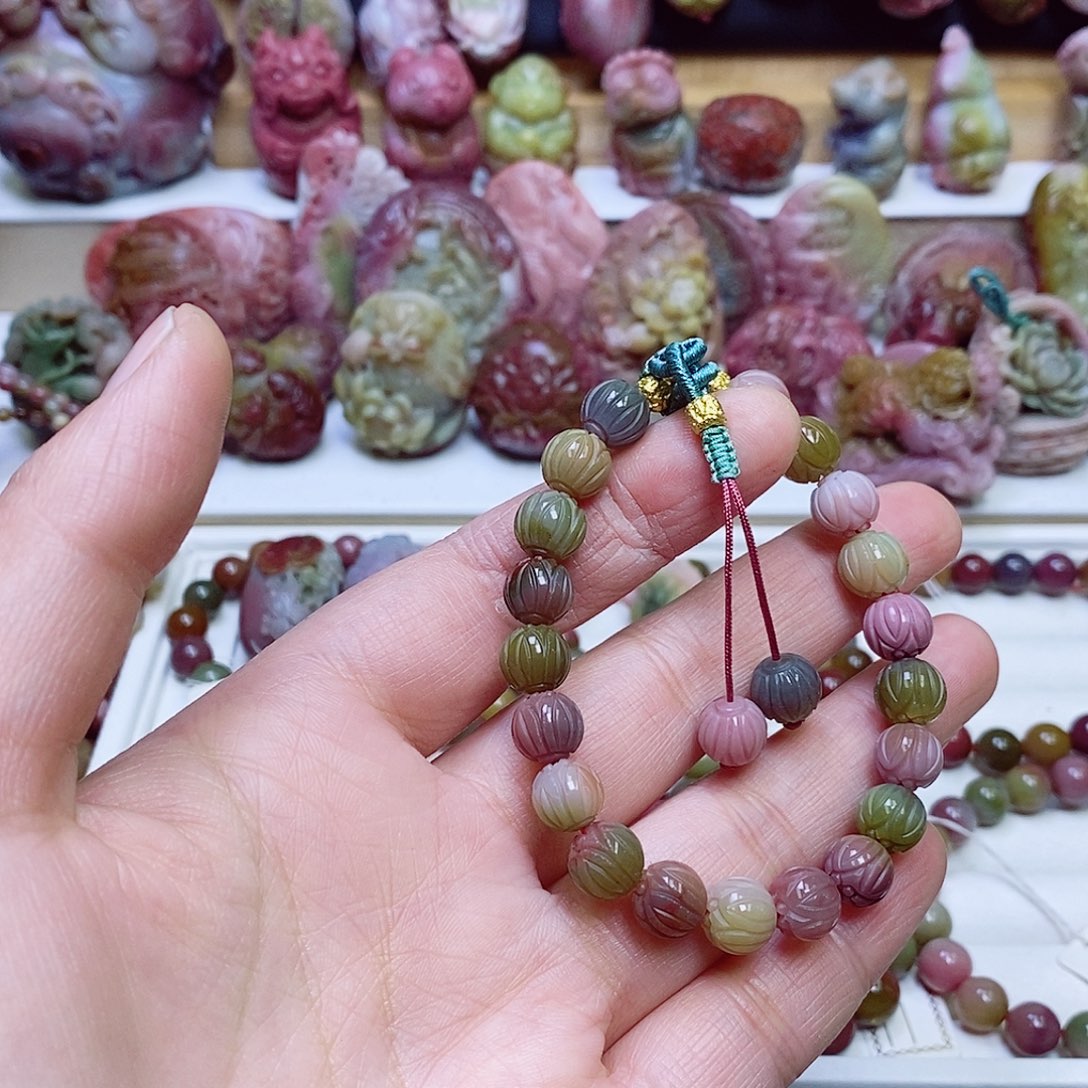 玛瑙/玉髓盐源玛瑙手链未镶嵌