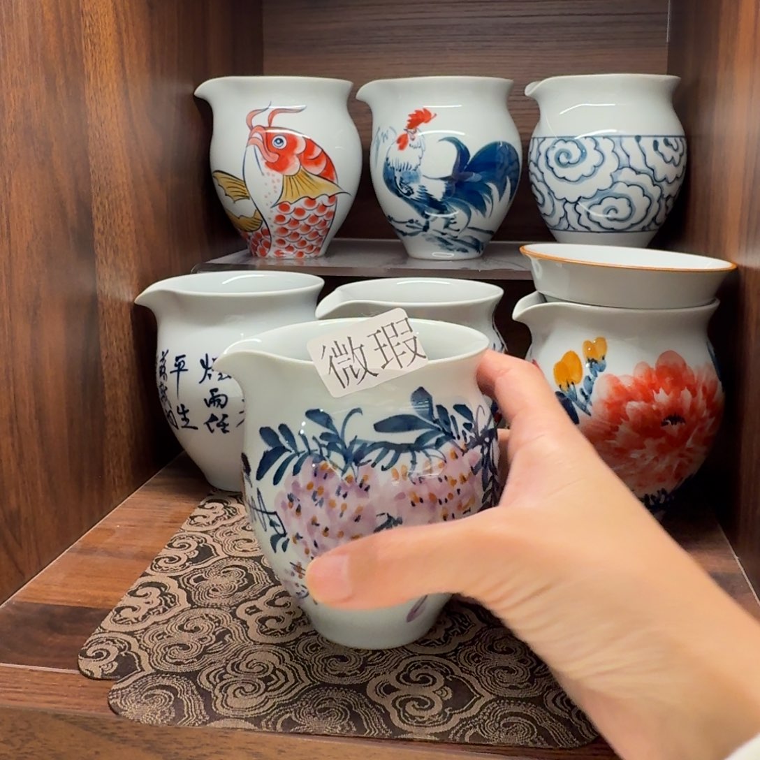 釉下手绘茶具微瑕