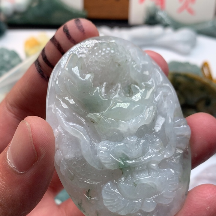 翡翠未镶嵌颈饰保真天然a货翡翠