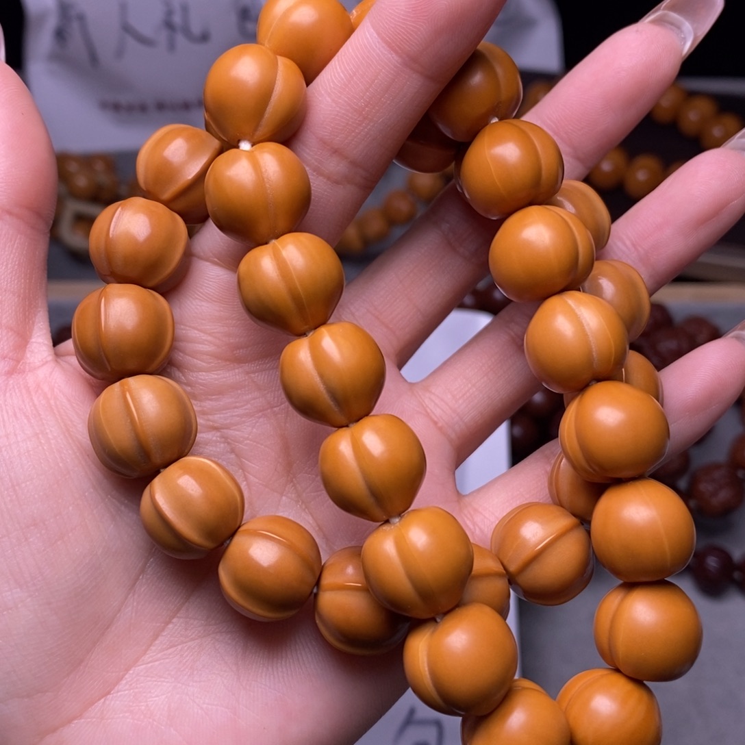 文玩核桃手串鲨鱼屁桃