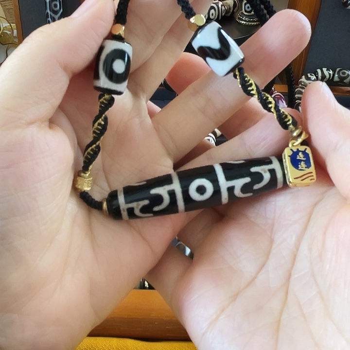 玛瑙/玉髓颈饰未镶嵌合金